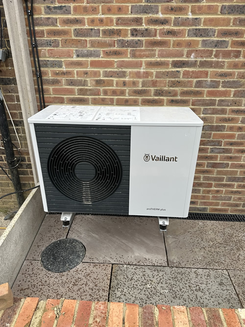 energy-efficient air source heat pump in Wimborne new build